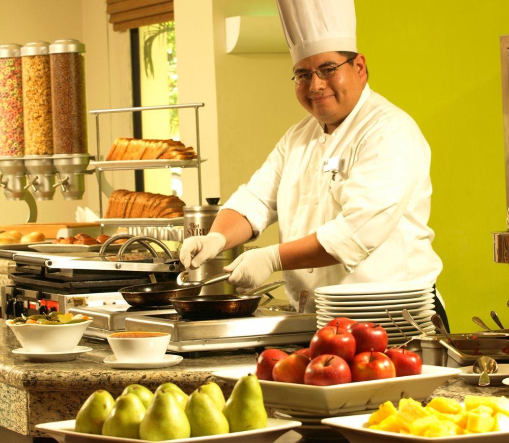 Hotel Courtyard By Marriott San Salvador Exterior foto